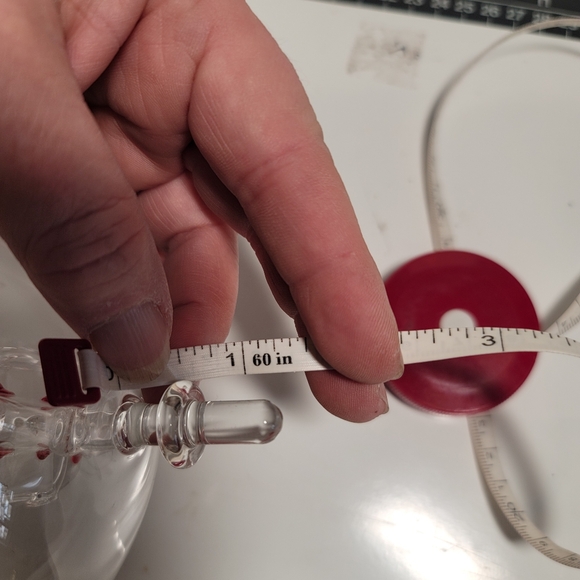 Handmade Liquor/Wine Etched Globe Decanter w/o Stand - Picture 10 of 12